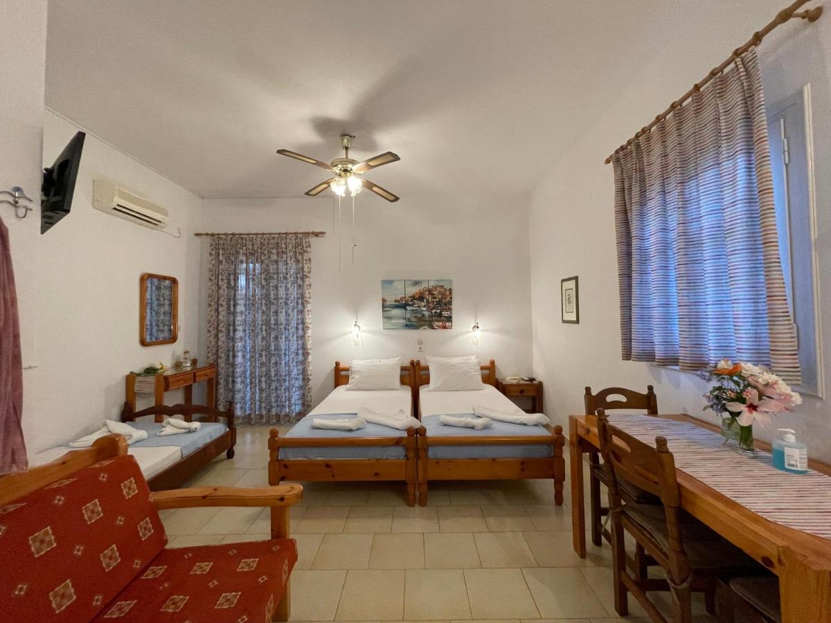 Villa Gelly'S Studios Aliki  Ngoại thất bức ảnh