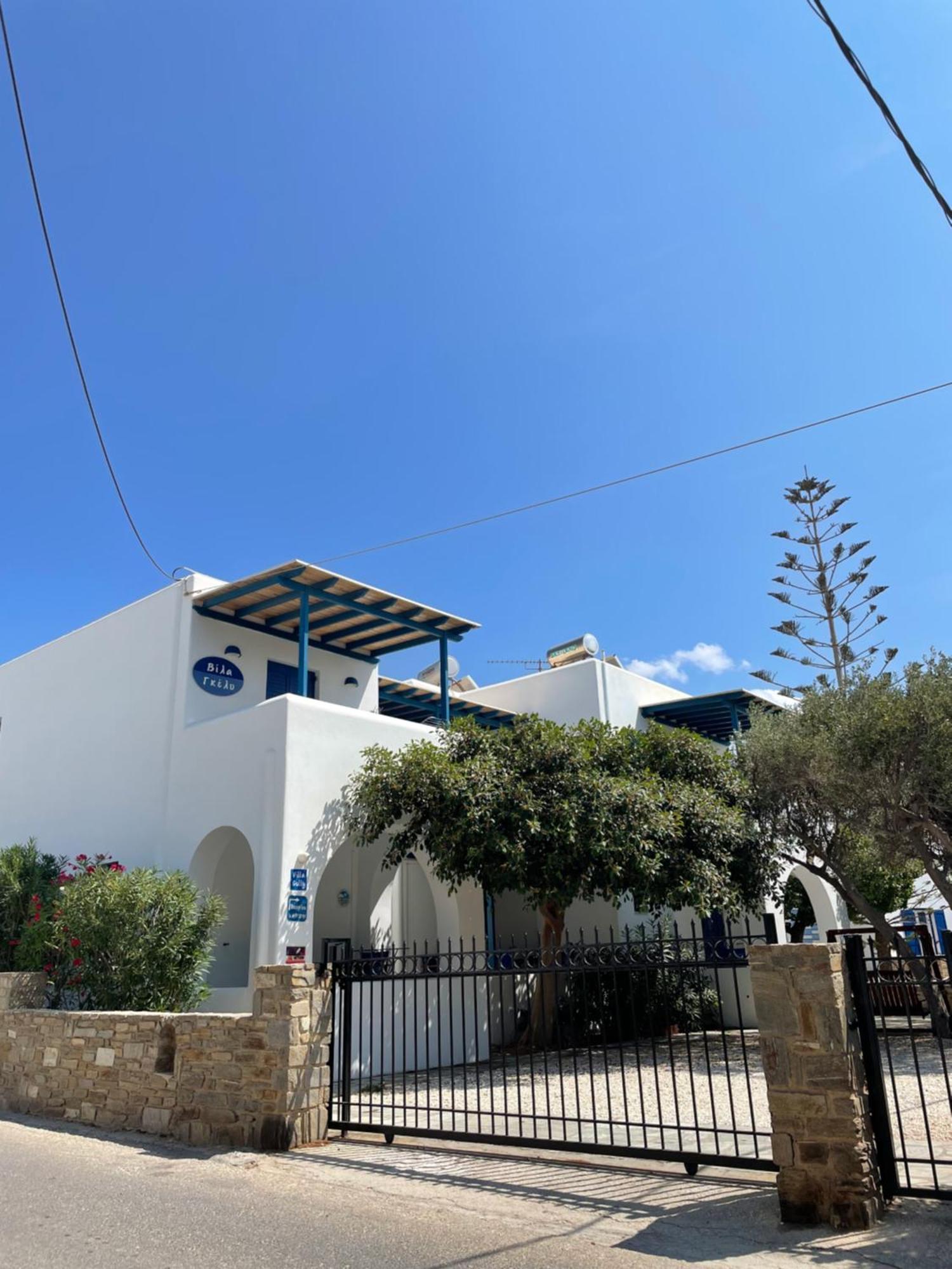 Villa Gelly'S Studios Aliki  Ngoại thất bức ảnh