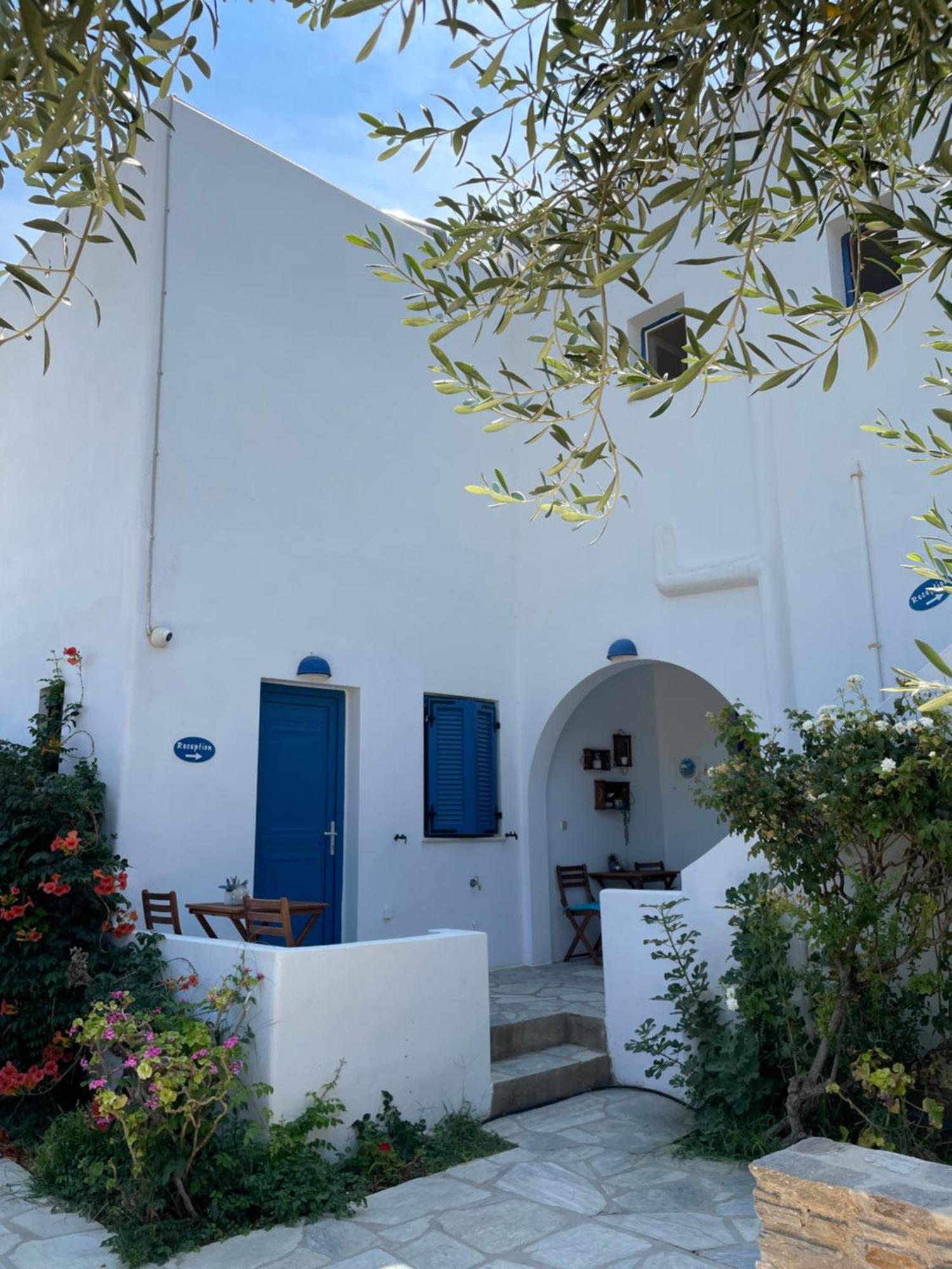 Villa Gelly'S Studios Aliki  Ngoại thất bức ảnh